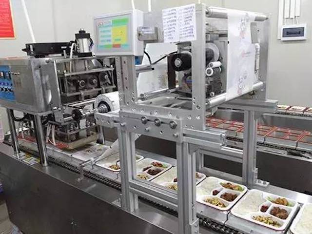 依瑪UCS熱轉印打碼機在快餐行業(yè)應用